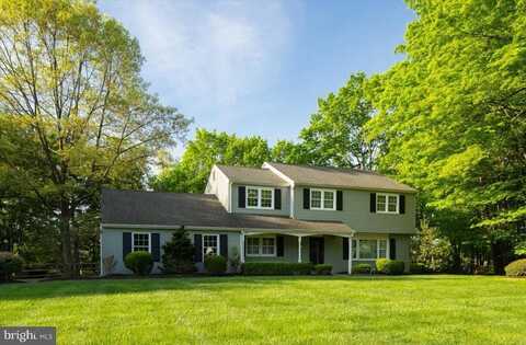 105 GLENWOOD DRIVE, WASHINGTON CROSSING, PA 18977