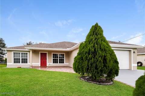 2713 29th Street SW, Lehigh Acres, FL 33976
