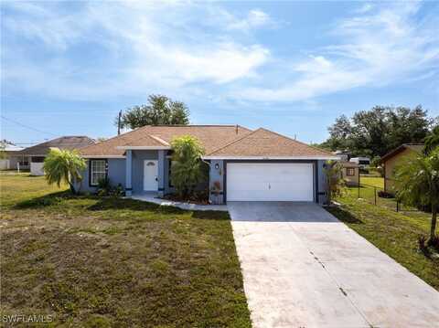 2207 NE 16th Place, Cape Coral, FL 33909