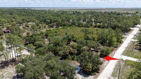 7906 23rd Place, Labelle, FL 33935