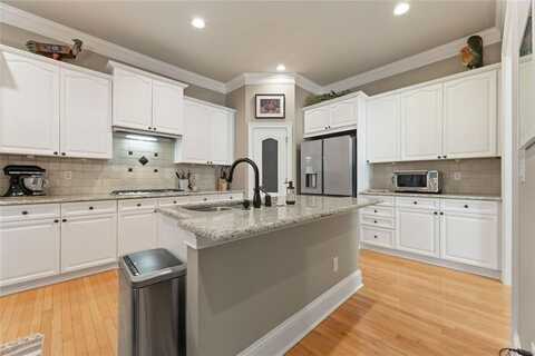 4298 Kingston Gate Cove, Chamblee, GA 30341