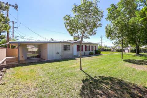 913 W Oldfield Street, Lancaster, CA 93534