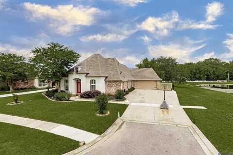 2095 High Point Dr, Zachary, LA 70791