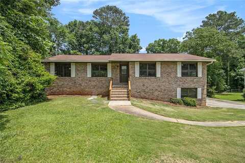 530 Village Green Court SW, Lilburn, GA 30047