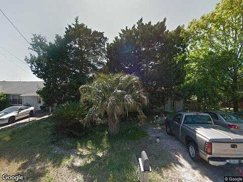 Wells, PANAMA CITY BEACH, FL 32413