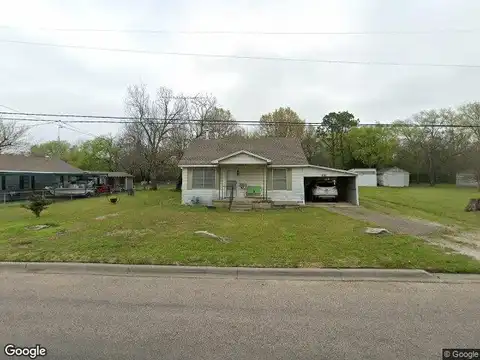 South, WHITESBORO, TX 76273