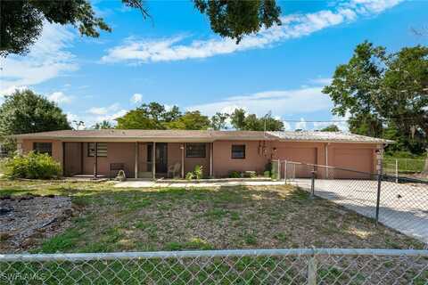 7384 Coon Road, North Fort Myers, FL 33917