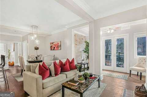 2840 Peachtree, Atlanta, GA 30305