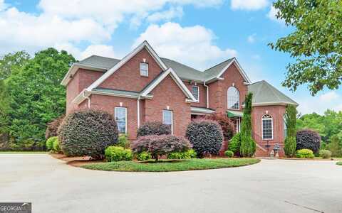 194 Winding, Hartwell, GA 30643