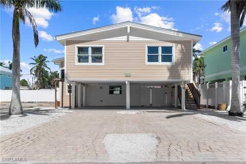 150 Pearl Street, Fort Myers Beach, FL 33931