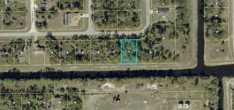 1056 Kanuga Street E, Lehigh Acres, FL 33974