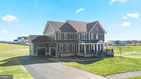 Mogul Ct, WATERFORD, VA 20197