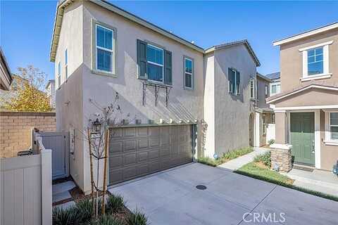 Helena #11, Lake Elsinore, CA 92530