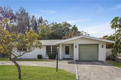 1371 Poinciana Road, Venice, FL 34293
