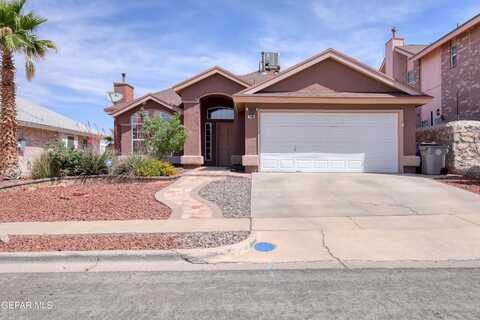 7449 PLAZA TAURINA Drive, El Paso, TX 79912