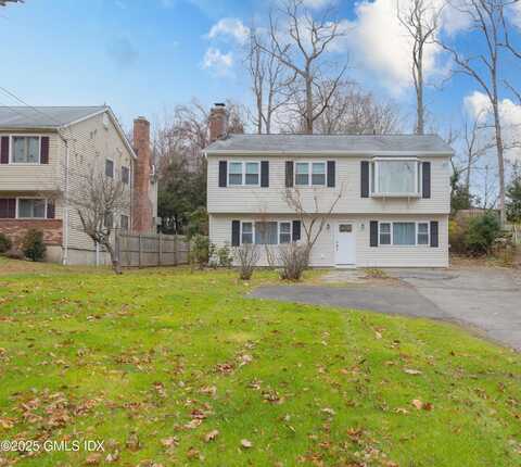 20 Chestnut Street, Cos Cob, CT 06807