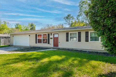 651 Newport Road, Valparaiso, IN 46385