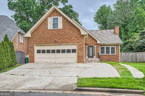 1523 Pangborn Station, Decatur, GA 30033