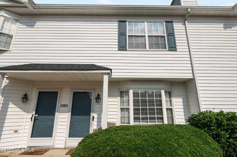 3930 Sterling Pointe Drive, Winterville, NC 28590