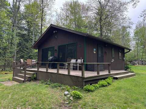3574 N Comanche Trail, Branch, MI 49402
