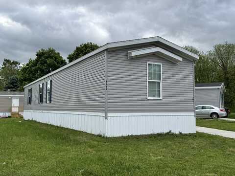 839 Oxford, Manitou Beach, MI 49253