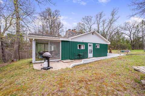 718 W 3 Mile Road, Luther, MI 49656