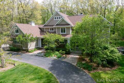 3099 Pickford Drive SE, Ada, MI 49301
