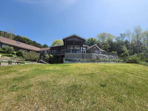 5005 S Brye Road, Ludington, MI 49431