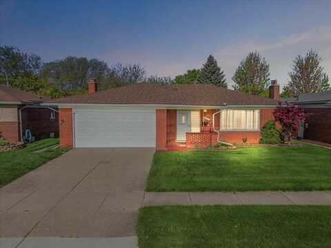 30657 Moulin Avenue, Warren, MI 48088