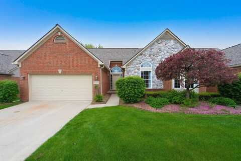 3515 Lexington Drive, Auburn Hills, MI 48326