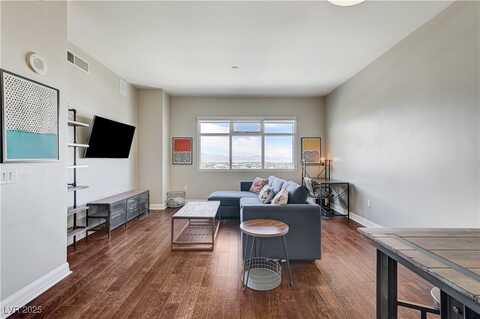 150 Las Vegas Boulevard, Las Vegas, NV 89101