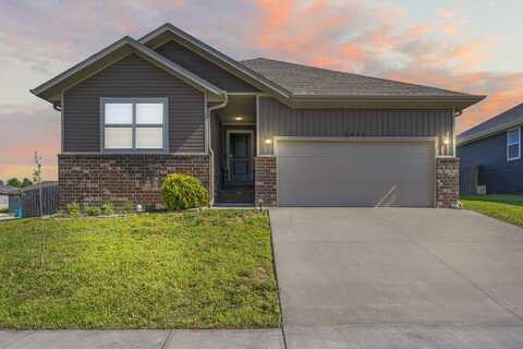 2433 W Twin Lakes Drive, Springfield, MO 65803