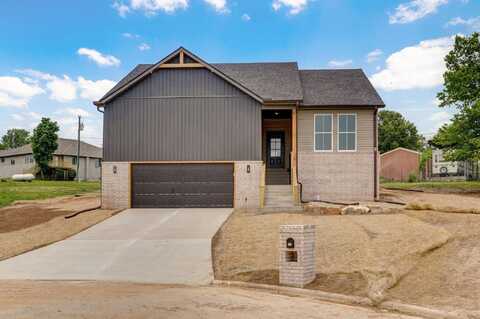851 Tomahawk Court, Marshfield, MO 65706
