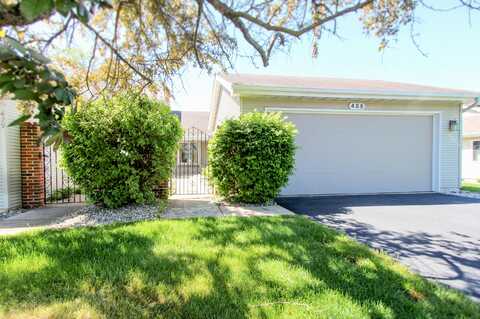 425 Deerpath Drive W, Schererville, IN 46375