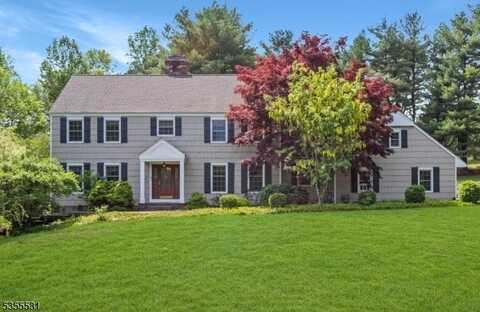 13 Fieldstone Rd, Tewksbury Twp., NJ 07830