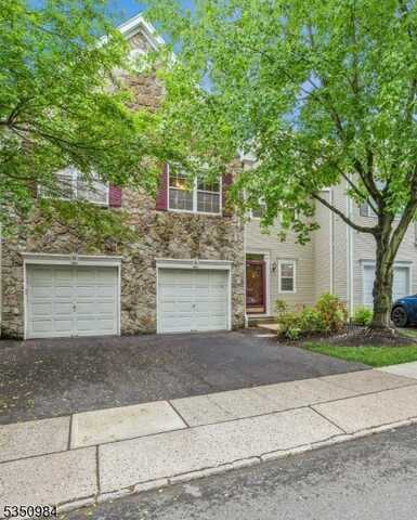30 Mayflower Dr, Bernardsville, NJ 07920