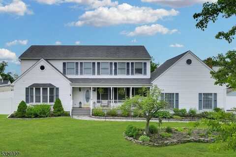 22 Douma Dr, Newton, NJ 07860