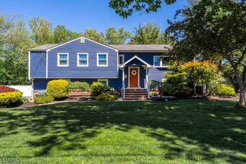 60 Wheatsheaf Rd, Clark, NJ 07066