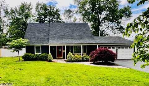 10 Evergreen Rd, Franklin, NJ 08873