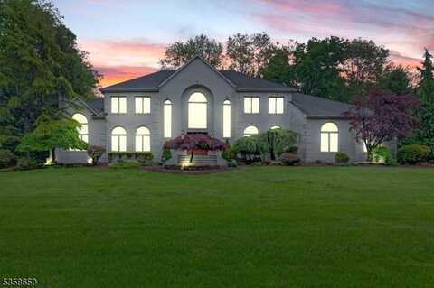 106 Rico Dr, Marlboro Twp., NJ 07751