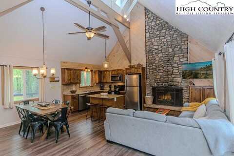 114 Locust Ridge Road, Beech Mountain, NC 28604