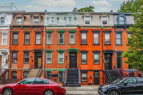 826 GRAND ST, JC, Bergen-Lafayett, NJ 07304