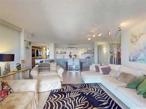1015 Wilder Avenue, Honolulu, HI 96822