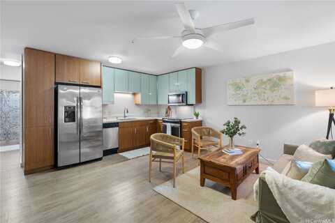 1310 Pensacola Street, Honolulu, HI 96814