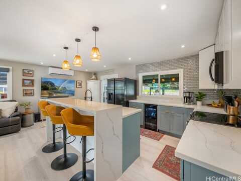 252 Kihapai Street, Kailua, HI 96734