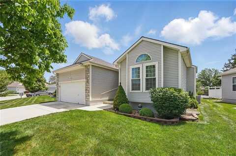 1605 NW Primrose Lane, Blue Springs, MO 64015