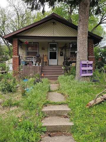 4614 Waverly Avenue, Kansas City, KS 66104