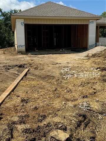 442 Park Hill Drive, Tonganoxie, KS 66086