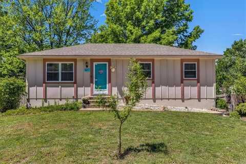 601 NE Sunnybrook Drive, Blue Springs, MO 64014