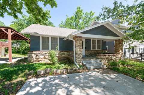 2010 E 48th Terrace, Kansas City, MO 64130